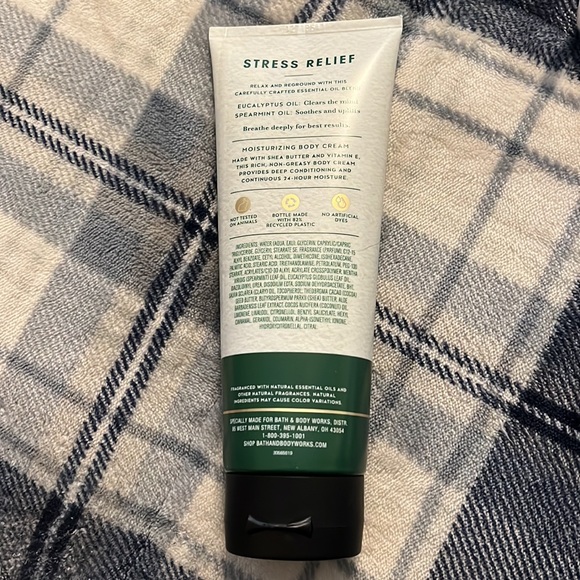 Bath & Body Works Aromatherapy Lotion. - Picture 2 of 2